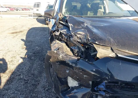 2016 Toyota Rav4 Le z USA, uszkodzony, nr VIN 2T3BFREV9GW486667